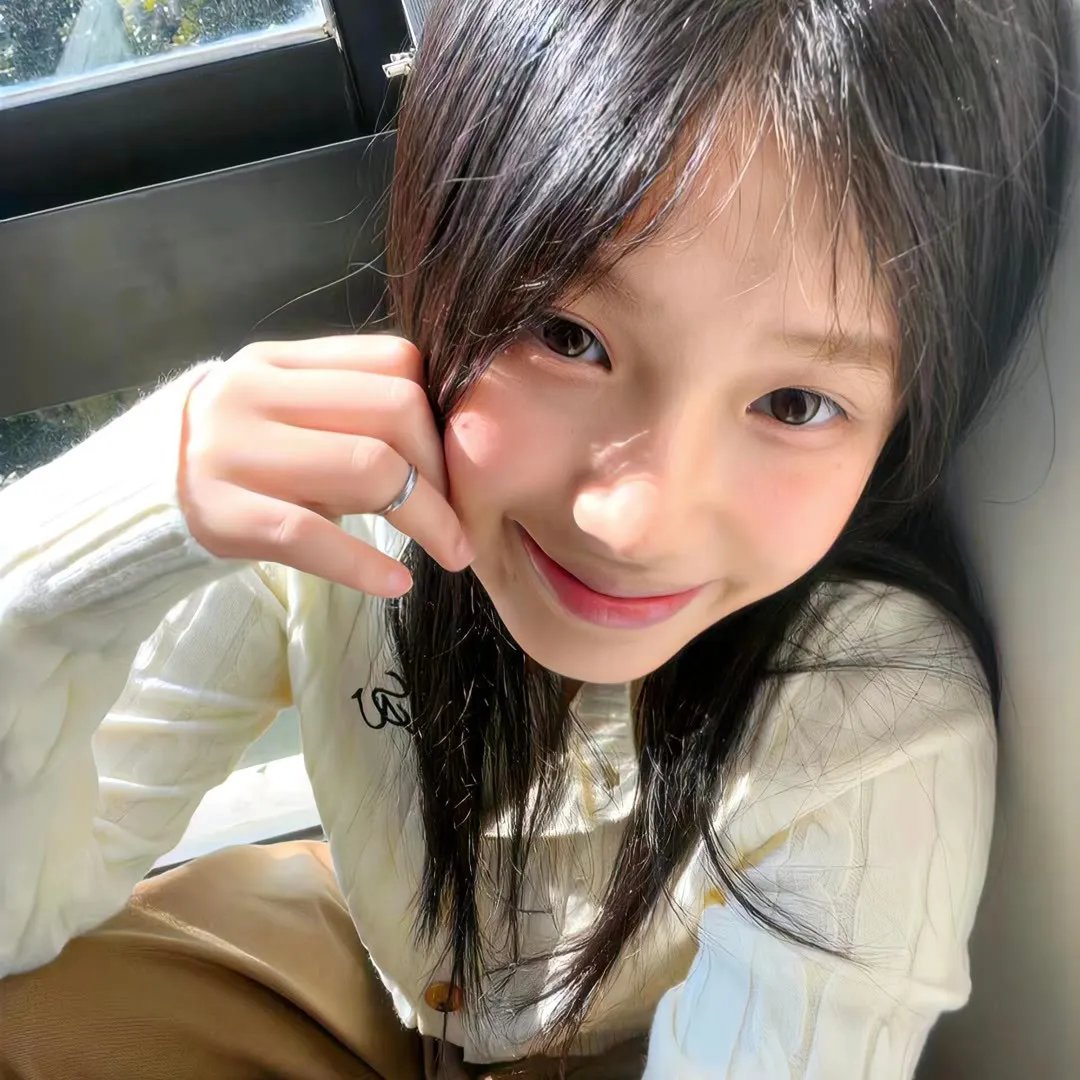 吮指少年